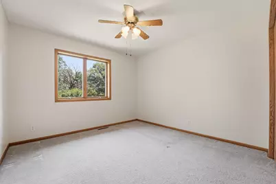 1827 Hydram Avenue N, Oakdale, MN 55128 - Photo 19