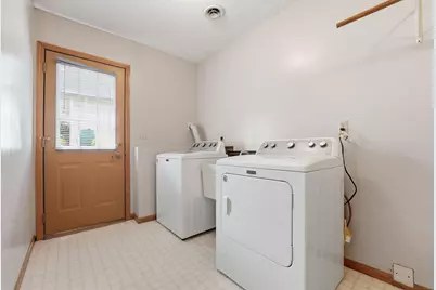 1827 Hydram Avenue N, Oakdale, MN 55128 - Photo 27
