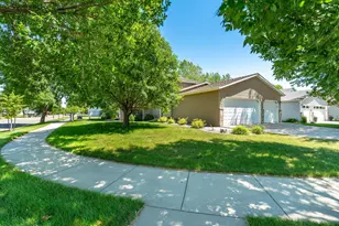 624 29th St N, Moorhead, MN 56560 - Photo 5
