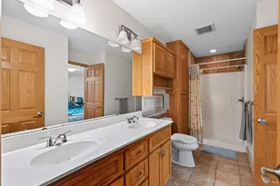 11833 Shady Oak Ln, Minnetonka, MN 55343 - Photo 25