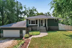 11833 Shady Oak Ln, Minnetonka, MN 55343 - Photo 1