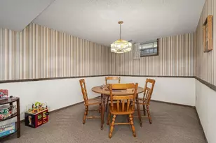 2500 Fernwood St, Roseville, MN 55113 - Photo 21