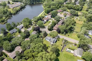 2500 Fernwood St, Roseville, MN 55113 - Photo 25