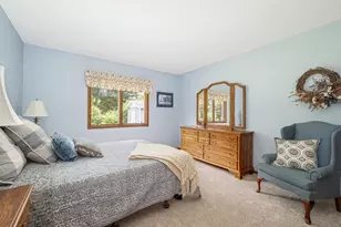 2500 Fernwood St, Roseville, MN 55113 - Photo 11