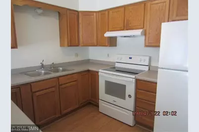 7908 Beard Avenue N, Brooklyn Park, MN 55443 - Photo 3