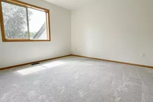 2011 Lake View Dr, Prior Lake, MN 55352 - Photo 23
