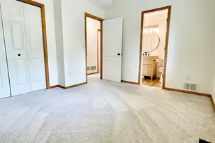 2011 Lake View Dr, Jordan, MN 55352 - Photo 13