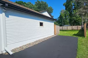 2011 Lake View Dr, Prior Lake, MN 55352 - Photo 35
