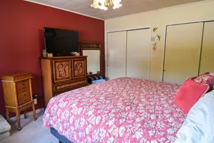516 St Paul Ave S, Thief River Falls, MN 56701 - Photo 9