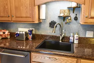 516 St Paul Ave S, Thief River Falls, MN 56701 - Photo 15