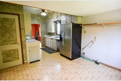 237 E Nelson Avenue, Warren, MN 56762 - Photo 21