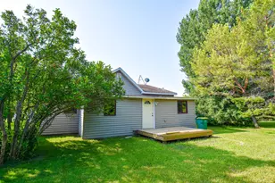 237 E Nelson Ave, Warren, MN 56762 - Photo 33