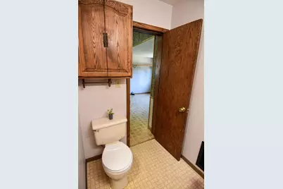 237 E Nelson Avenue, Warren, MN 56762 - Photo 23