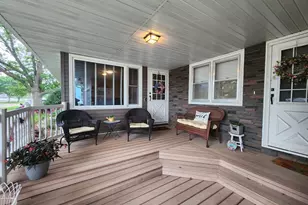 505 9th St SW, Pipestone, MN 56164 - Photo 3