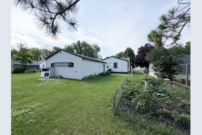 1719 Dover Street, Worthington, MN 56187 - Photo 37