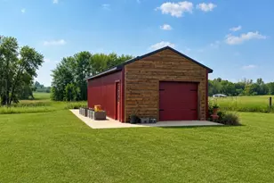 9490 Bagley Ave, Northfield, MN 55057 - Photo 3