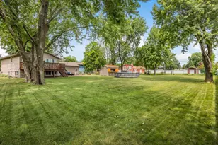 9562 99th Ave N, Maple Grove, MN 55369 - Photo 27