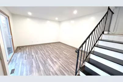 7694 Dunmore Road, Woodbury, MN 55125 - Photo 5