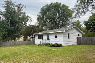 416 SW 4th St, Brainerd, MN 56401 - Photo 7