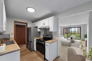1225 Lasalle Ave, Minneapolis, MN 55403 - Photo 5