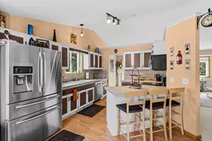 10207 Madison St NE, Blaine, MN 55434 - Photo 3