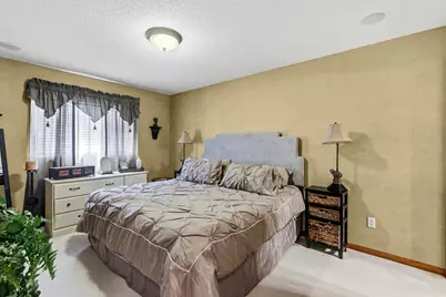 10207 Madison Street NE, Blaine, MN 55434 - Photo 11