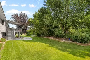 10207 Madison St NE, Blaine, MN 55434 - Photo 27