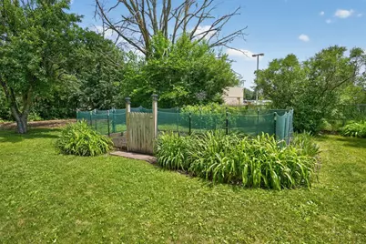 1533 Damon Court SE, Rochester, MN 55904 - Photo 7