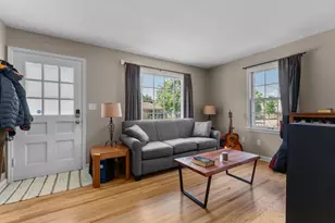 1205 9th St NE, Rochester, MN 55906 - Photo 5