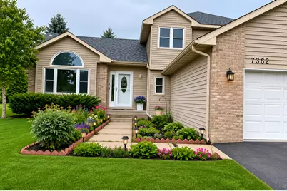 7362 51st Street N, Oakdale, MN 55128 - Photo 1