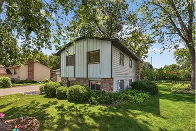 882 90th Avenue NW, Coon Rapids, MN 55433 - Photo 41