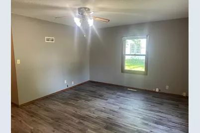 313 Poplar Avenue N, Canby, MN 56220 - Photo 11