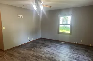 313 Poplar Ave N, Canby, MN 56220 - Photo 11