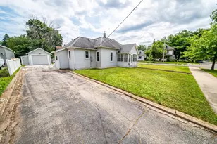 704 7th St SE, Rochester, MN 55904 - Photo 27