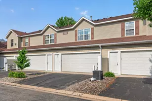 11357 Aberdeen Cir NE, Blaine, MN 55449 - Photo 35