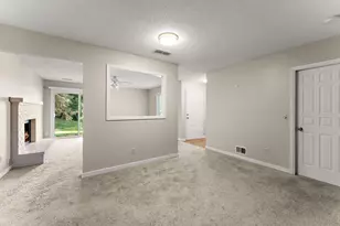 3854 Heather Dr, Eagan, MN 55122 - Photo 9