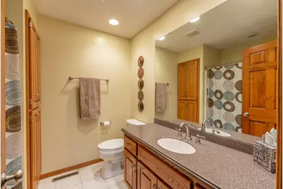 1199 Ashley Lane, Mahtomedi, MN 55115 - Photo 21