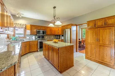 1199 Ashley Lane, Mahtomedi, MN 55115 - Photo 7