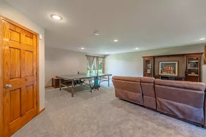 1199 Ashley Lane, Mahtomedi, MN 55115 - Photo 31