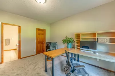 1199 Ashley Lane, Mahtomedi, MN 55115 - Photo 27