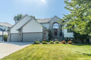 1199 Ashley Ln, Mahtomedi, MN 55115 - Photo 1