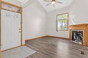 17980 Cobblestone Way, Eden Prairie, MN 55347 - Photo 7
