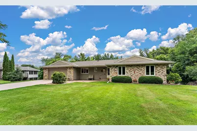12680 N Shannon Drive, Shakopee, MN 55379 - Photo 1
