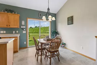 1302 Prairie Street NW, Montgomery, MN 56069 - Photo 17
