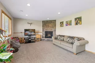 1302 Prairie St NW, Montgomery, MN 56069 - Photo 35