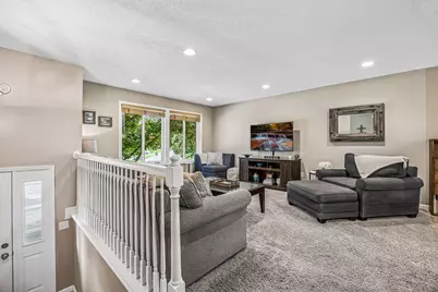 506 Laredo Lane, Chanhassen, MN 55317 - Photo 7