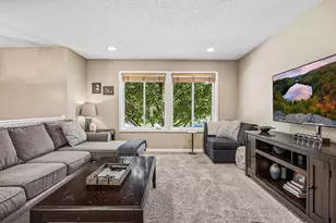 506 Laredo Ln, Chanhassen, MN 55317 - Photo 9