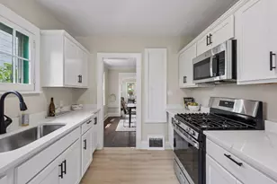 792 Charles Ave, Saint Paul, MN 55104 - Photo 11