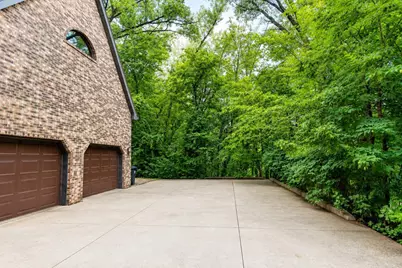 950 E Belvista Drive, North Mankato, MN 56003 - Photo 5