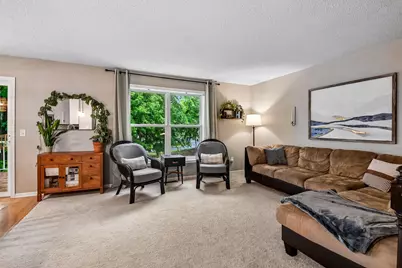 7617 Century Court, Chanhassen, MN 55317 - Photo 7